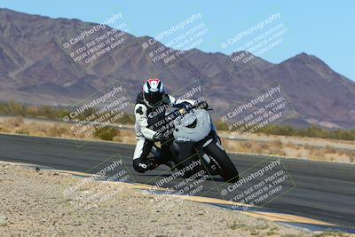 media/Mar-12-2022-SoCal Trackdays (Sat) [[152081554b]]/Turn 14 Inside (155pm)/